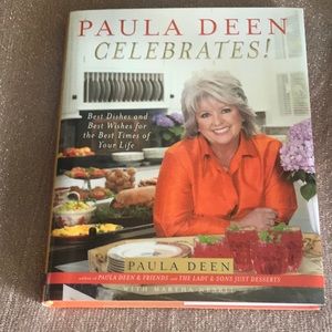 Very nice cook book with recipes by Paula Deen!
